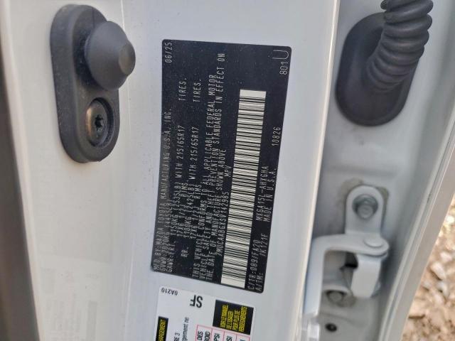 Toyota Corolla Le Image 9