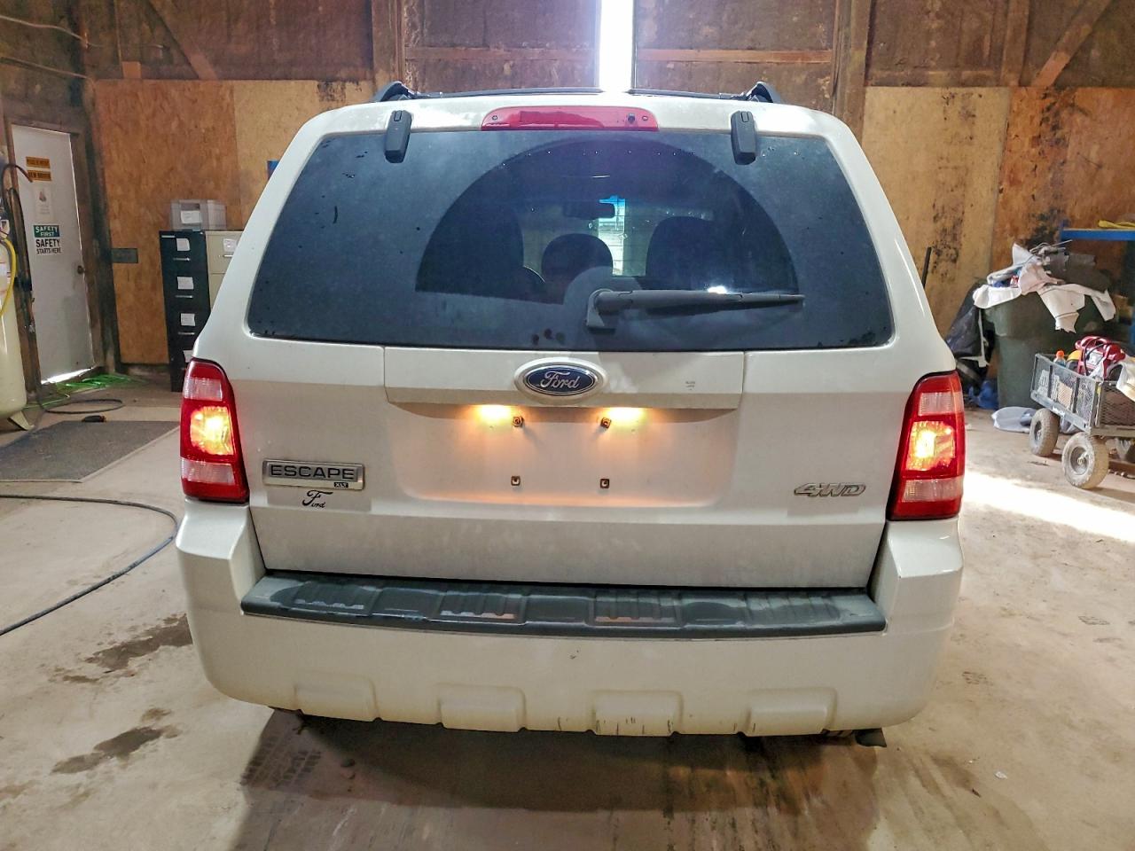 Ford Escape Xlt Image 4