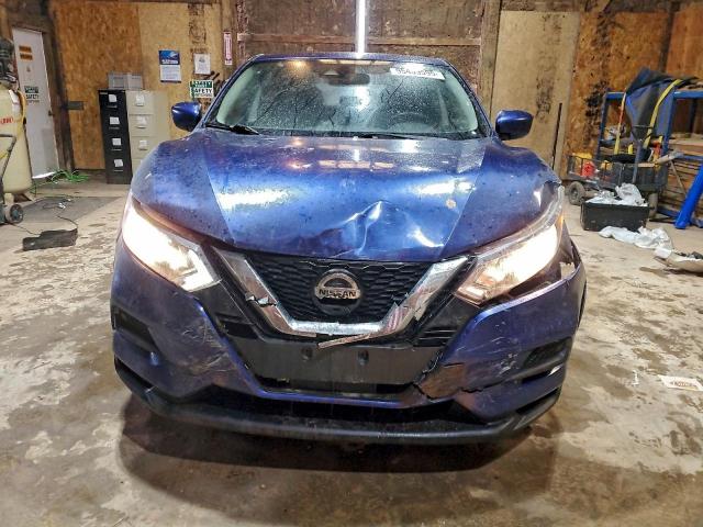 Nissan Rogue S Image 2