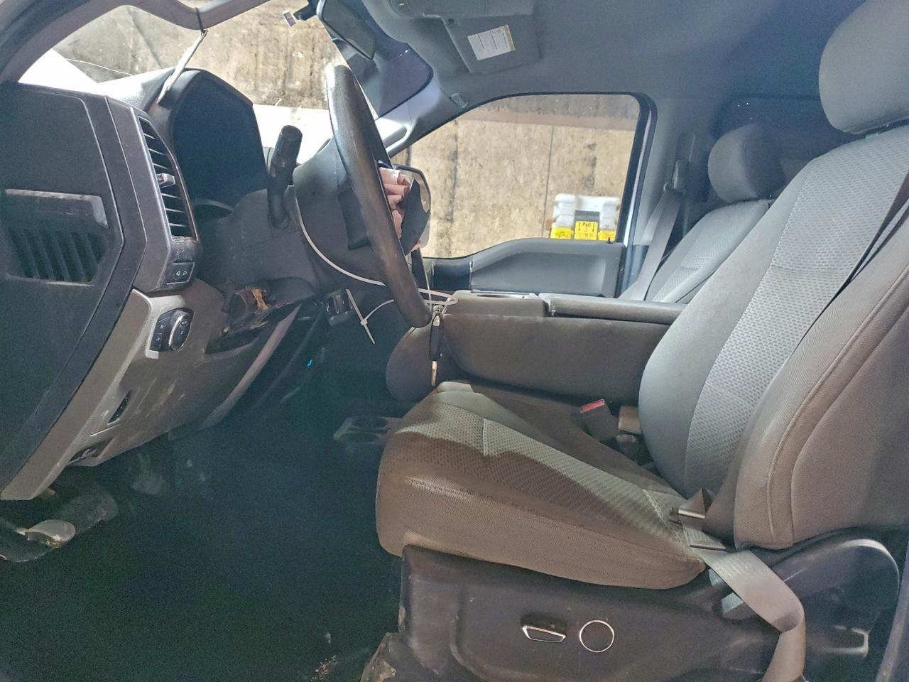 Ford F-250 Super Duty Image 13