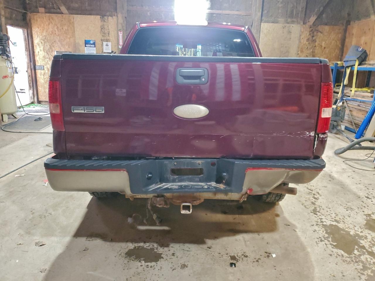 Ford F-150 Supercrew Image 8