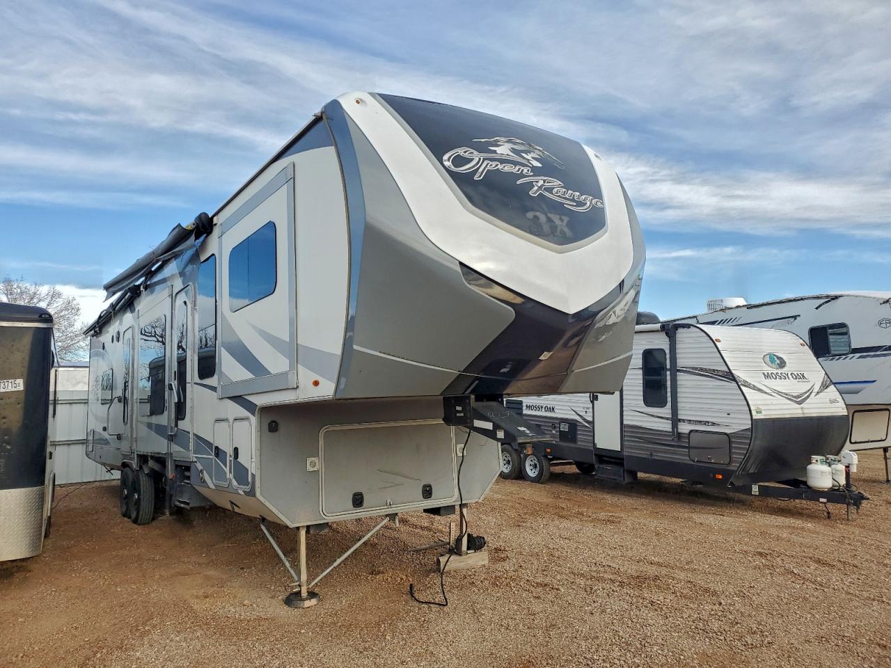 Highland Ridge Open Range Image 1