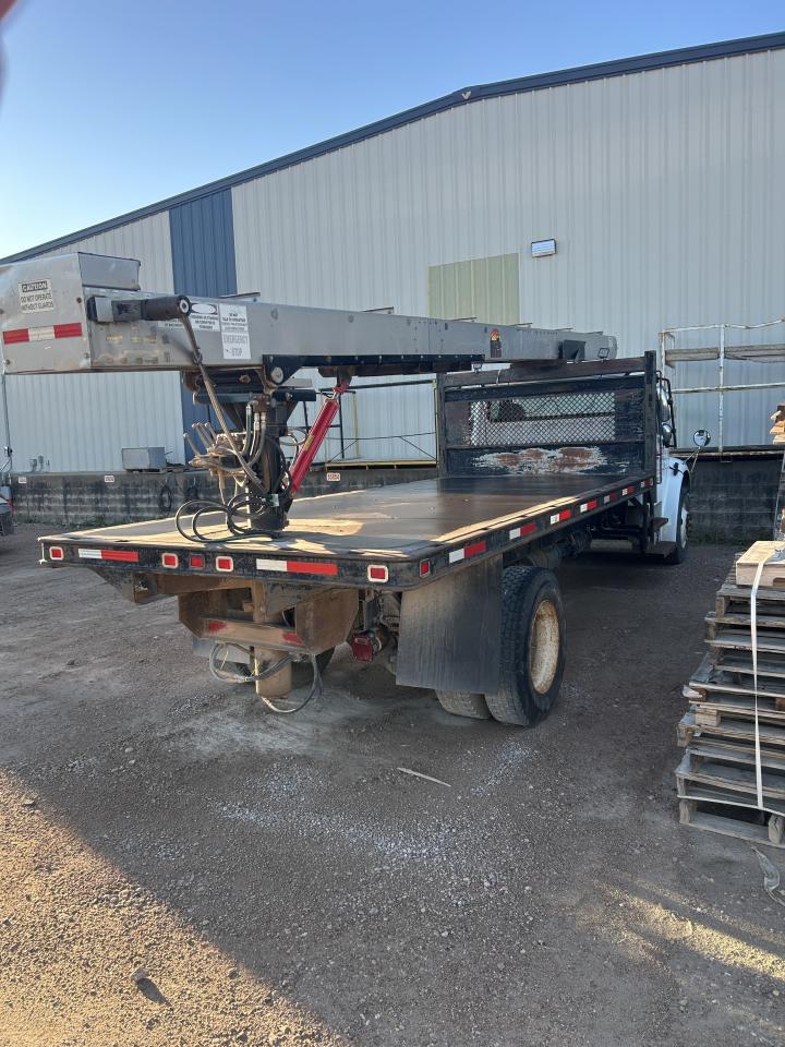 Freightliner M2 106 Med 106 Medium Duty Image 9