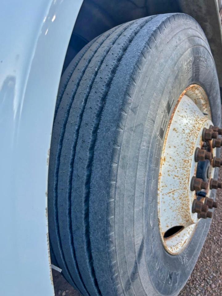 Freightliner M2 106 Med 106 Medium Duty Image 8