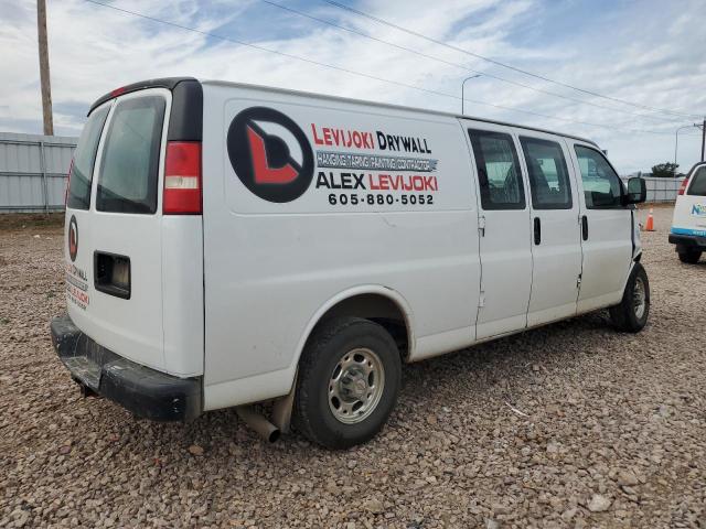 Chevrolet Express Image 2