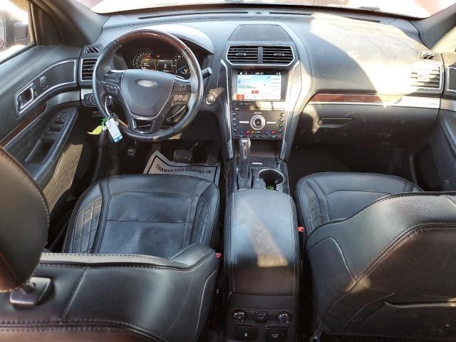 Ford Explorer Platinum Image 8