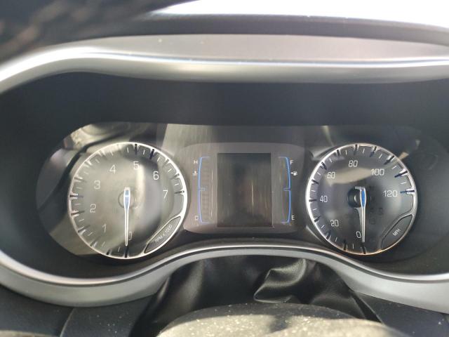 Chrysler Pacifica Touring Plus Image 2