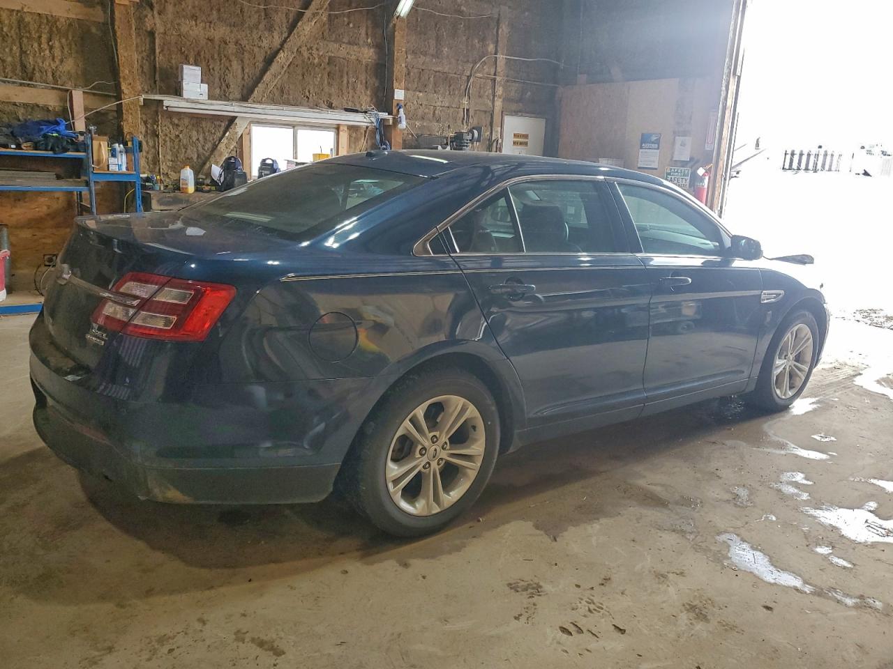 Ford Taurus Sel Image 3