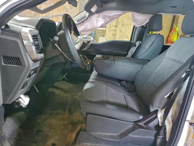 Ford F-150 Supercrew Image 4