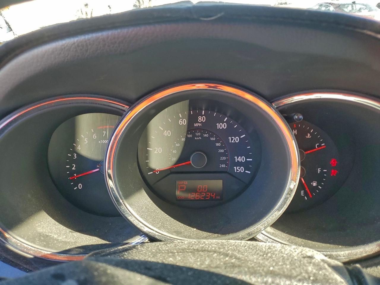 Kia Sorento Base Image 5