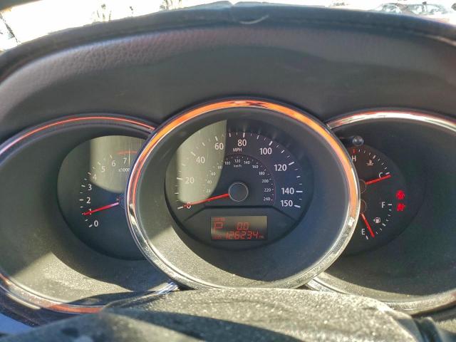 Kia Sorento Base Image 5