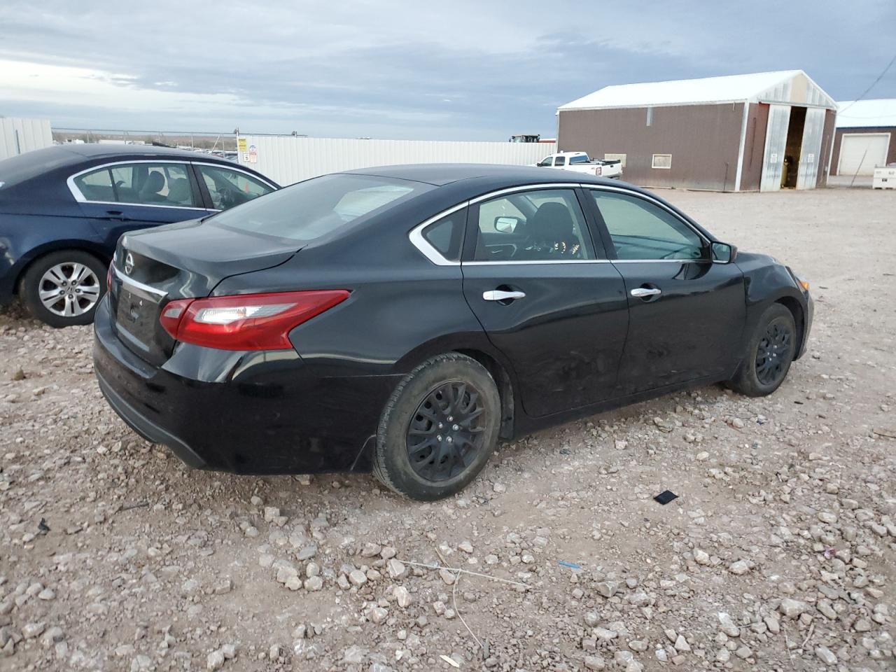 Nissan Altima 2.5 Image 6